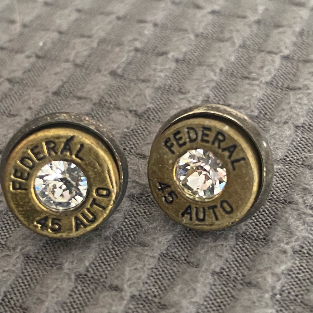 NWOT Bullet Earrings -$15